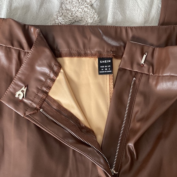 SHEIN Vegan Leather Pants - Picture 5 of 7